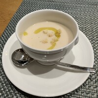 MIDO RESTAURANT PIC NIKA - 