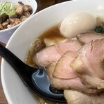 純手打ち だるま - チャーシューうまい！増量をオススメします