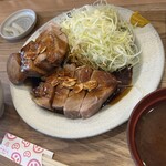 厚切りレアとんかつ やまとん 金山本店 - 