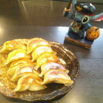 麺屋 集 - Ｗ焼き餃子 10個 ＆ 中華そば 麺大盛