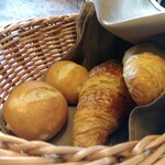 ボーセジュール - 軽井沢ベーカリー　もち麦ブールとクロワッサン