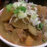 鳥藤 - モツ煮込み350円