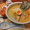 博多鶏そば TORISOBA TORIDEN KITTE博多店