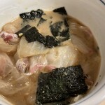 302344641 - 混ぜた後の鯛の漬け