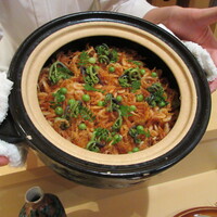 銀座 しのはら - 桜海老と筍の土鍋ご飯