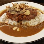 CoCo壱番屋 - 料理写真:ホロ肉ドカンとガーリック&ペッパーカレー(LEVEL1)