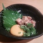 鶏のユッケ 480円