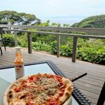 イル キャンティ カフェ 江の島 - しらすピッツァ　海見えるVer