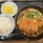 カレーうどん 千吉 - 手仕込みカツカレーうどんとご飯