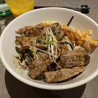 旬菜ステーキ処 らいむらいと - 
