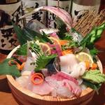 アロチャン - 桶盛り