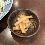 お食事処　萬揚げとん福天 - 漬物❗️