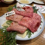神戸牛焼肉&生タン料理 舌賛 - 