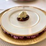 SALONE TOKYO - キャラメリゼの部分がプルーンの様な酸味と甘味｡