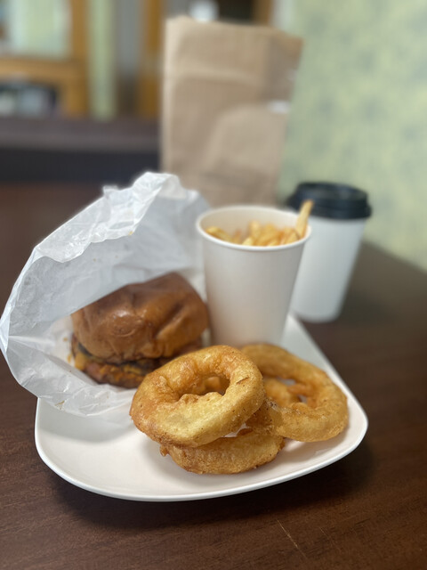 Roly&Dolly takasago.s（ロリーアンドドリー） - 陸前高砂（ハンバーガー）の写真