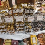 久世福商店 - 店内