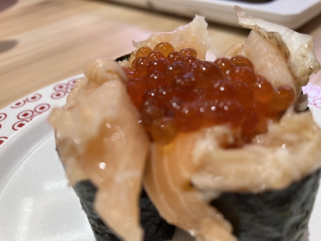 スシロー スシロー』大切り本鮪赤身1貫＆ぷちローセットクロミコラボ限定