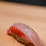 鮨 しばかつ - "紅金眼鯛（きんめ）"