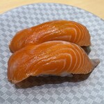 ことぶき寿司 - 佐渡産生銀鮭　495円