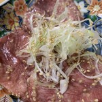 黒毛和牛ホルモン 大衆焼肉しんすけ - 