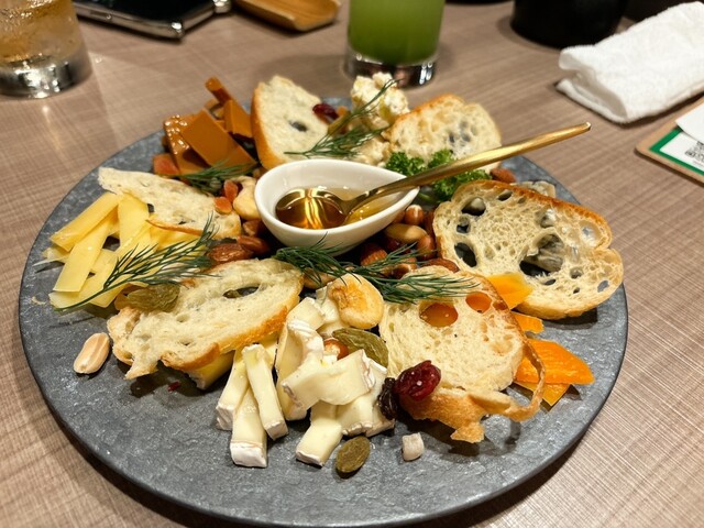 コモド キッチン（COMODO KITCHEN） - 帯広（ダイニングバー）の写真