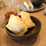 IRTHレストラン - メディニアン・サモサ