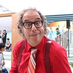 IRTHレストラン - スペインパビリオン（隣）の大道芸