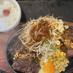 炭火焼きハンバーグ＆ステーキ アトム - 