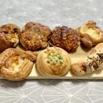 NOBU Cafe - 全て200円台のパンたち