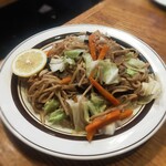 フィリピンレストラン イポイポ - パンシットカントン（1200円）フィリピン風焼きそば