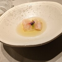 鮨 無垢/鮨 白銀 - 