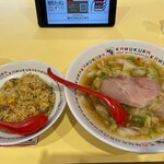 どうとんぼり神座 - おいしいラーメン＋炒飯