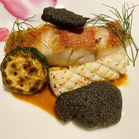 シェ・イノ - 