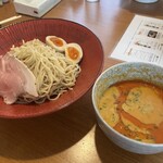 ラーメン 感動の鶏虜 - 