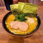 横浜家系 まるに家 - 