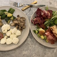 ERUTAN RESTAURANT BAR - 