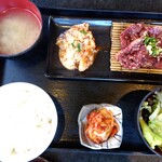 焼肉 三年目の浮気 - 