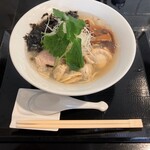 Fishmen - 貝と魚のあら炊き中華そばさんでーす。①