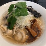 Fishmen - 貝と魚のあら炊き中華そばさんでーす。③