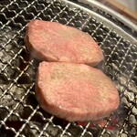 肉亭ふたご iki - 厚切りタン塩