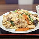 紅福酒家 - 料理写真:五目焼きそば