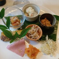 横浜 反町 ダホーリー - 