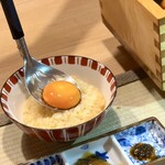 肉亭ふたご iki 本郷三丁目店 - 粋なTKG