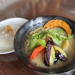 野菜料理とスープカレーのお店 南葉亭 - 南葉亭風グリーンカレー