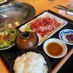 焼肉レストラン ひまわり 三田大原店 - 