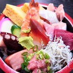 幸寿司 駅前店 - 