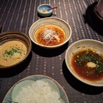 瀬里奈 - しゃぶしゃぶのたれ3点に、おろしニンニクを入れたものです。