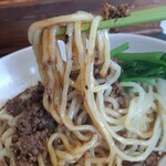 麺や金時 - もちもち、ピリ辛、オイル感、風味