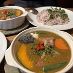 薬膳カレーじねんじょ 谷中店 - 