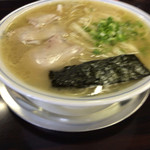 ラーメン げんこつ家 - 久々の営業再開！替玉ができなくなってましたので大盛650円